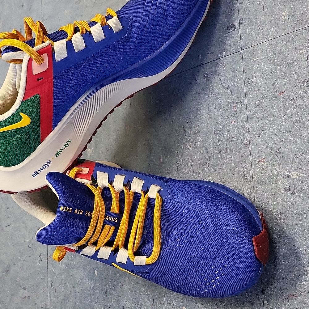 Nike Air Zoom Pegasus blue,green, yellow